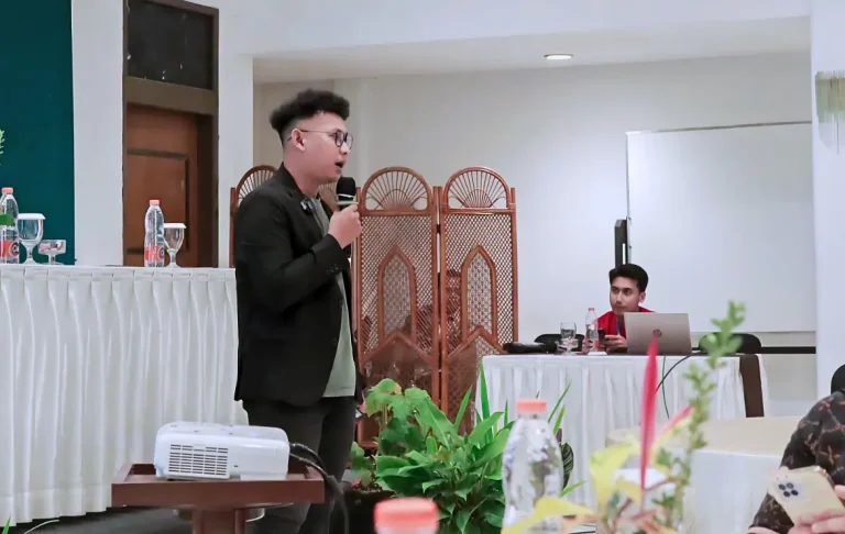 Pembicara Internet Marketing Berpengalaman untuk Acara Anda