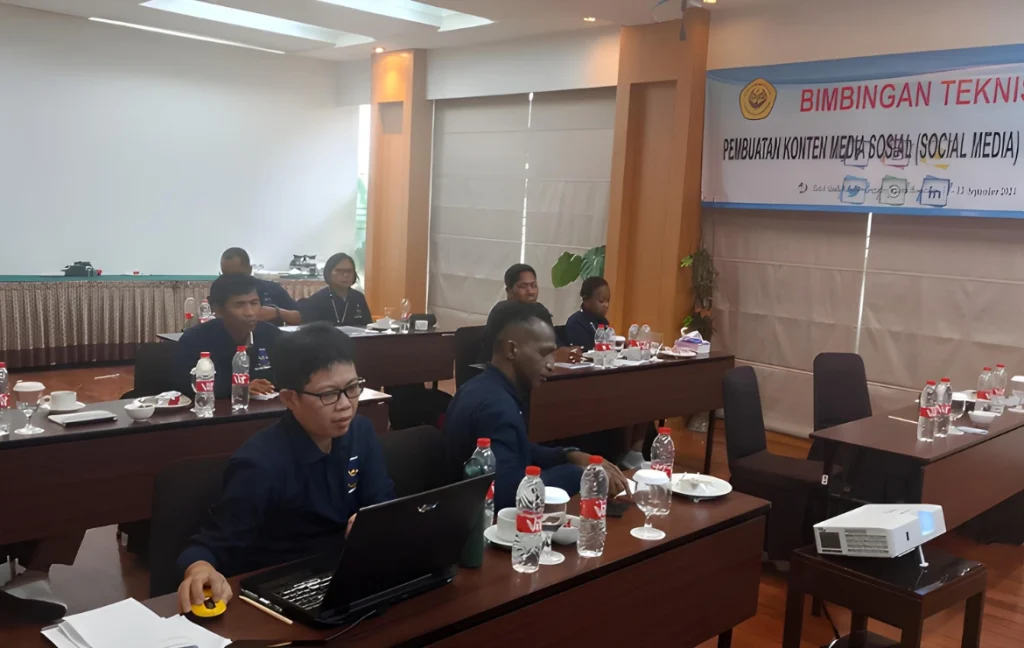 Narasumber Literasi Digital untuk Komunitas & Pendidikan