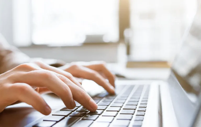 Jasa Pembuatan Web Berita Online Lengkap & Efisien