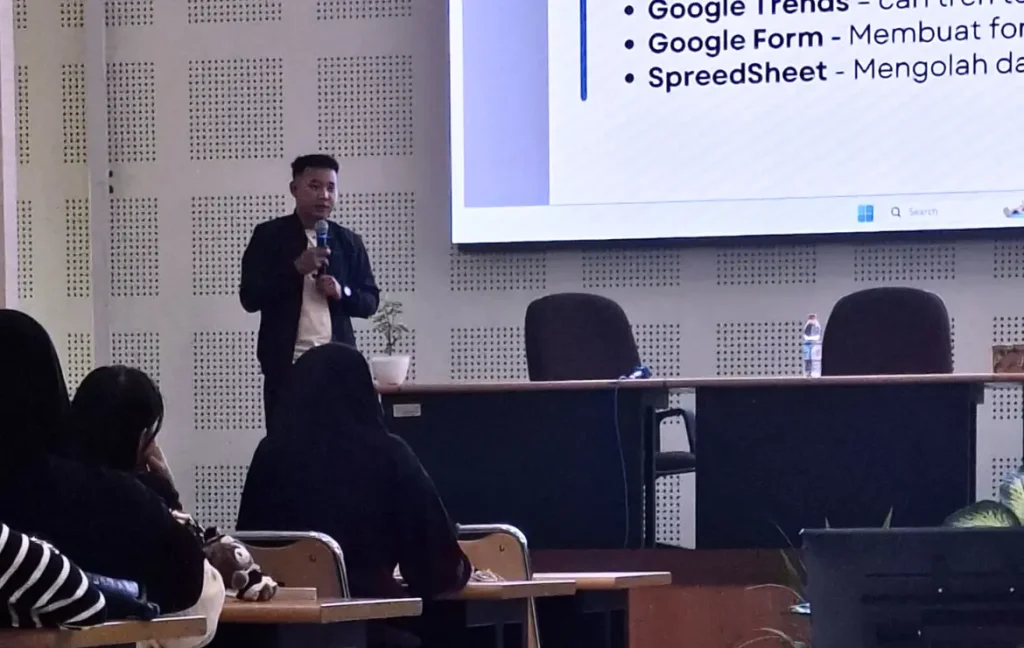 Workshop Digital Marketing Kreatif di Kampus ISI Yogyakarta